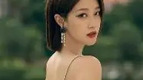 吴京节目中透露追谢楠辛酸历程，战狼情路坎坷引关注